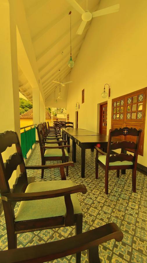 Napier Heritage By Velvet Hotels Коччи Экстерьер фото